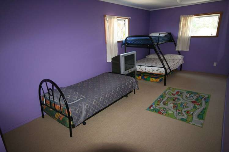 142b Sharyn Place Whangamata_11