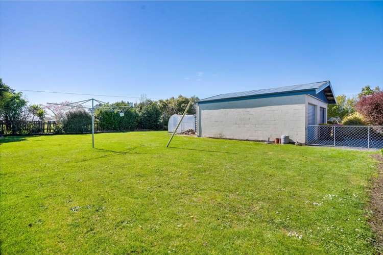 44 Dejoux Road Winton_11