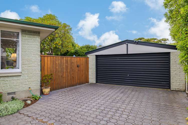 57 Teesdale Street Burnside_14