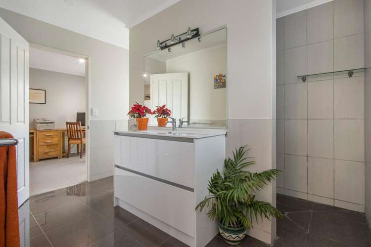 62 Links View Drive Omokoroa_17