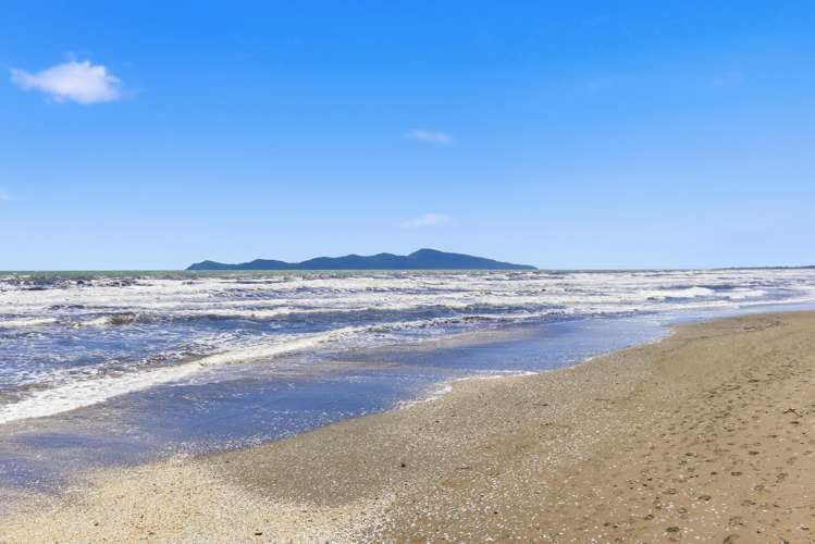 114 The Parade Paekakariki_22