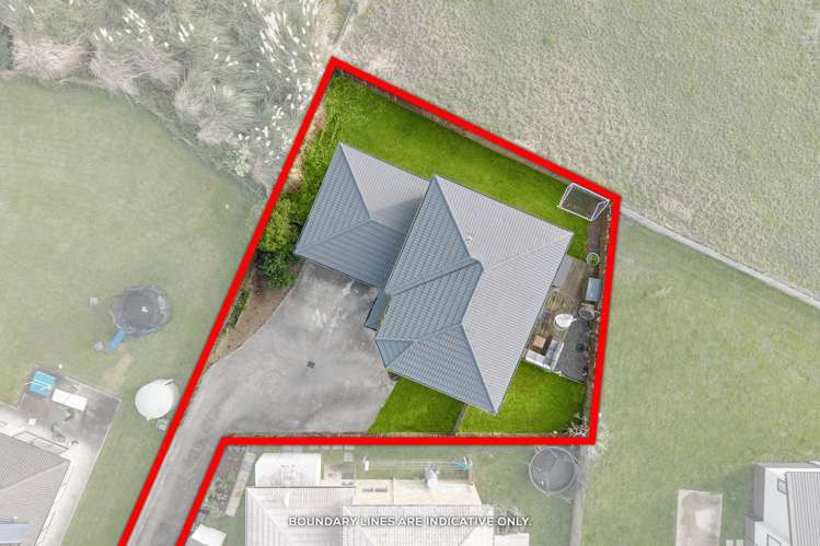 32 Aitkenhead Court Parakai_22