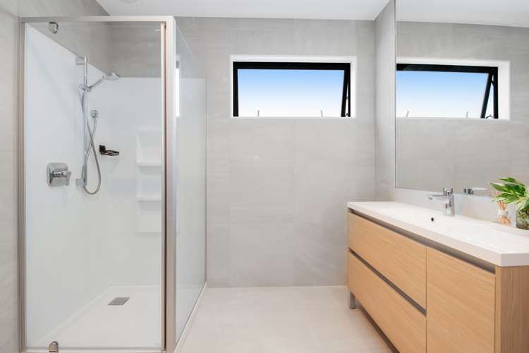 12 Owen Chapman Drive Red Beach_13