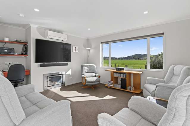 11 Lowburn Avenue Waipu_4