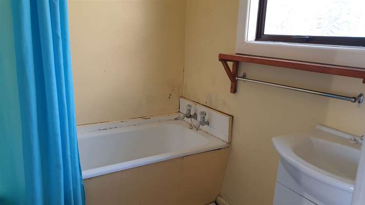 9 Turnbull Street Pareora_11