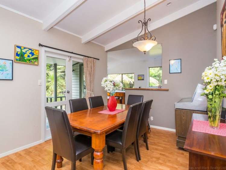 7c Tiniroa Grove Silverstream_9