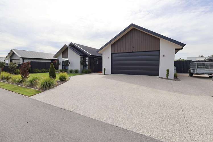 25 Richfield Drive Waikiwi_44
