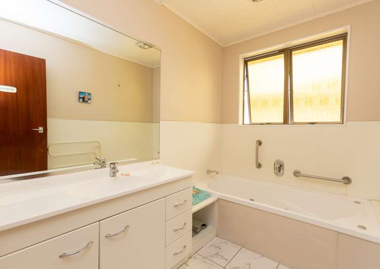 46 Claremont Avenue Paeroa_5