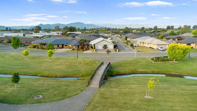 3 Avening Close Blenheim Central_27