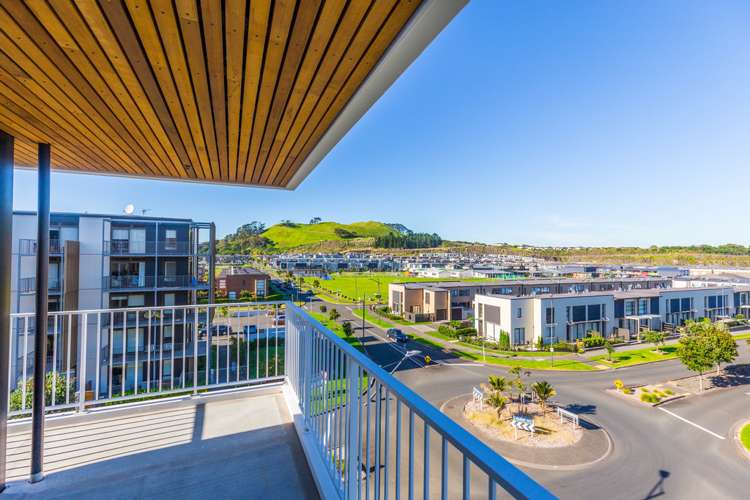 302/3 Bluegrey Avenue Stonefields_11