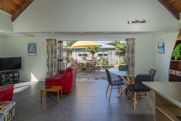 34 Hinemoa Terrace Tairua_12