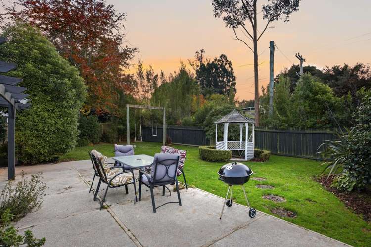 19 and 19a Ettrick Street Glenross_23