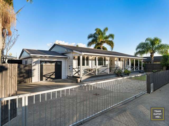 Classic Villa With Modern Twist on Freehold Land