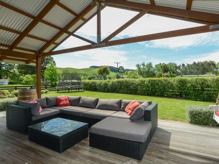 2 Rochfort Street Otane_17