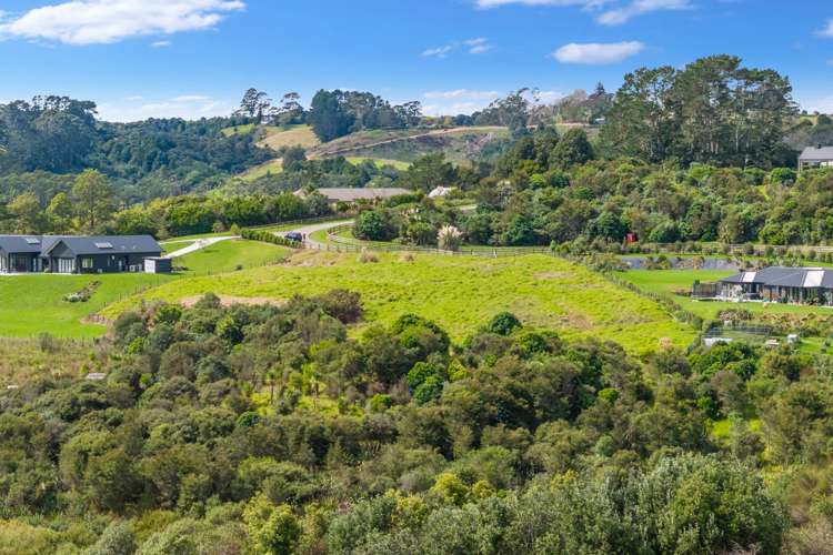 48 Riordan Lane Whitford_10