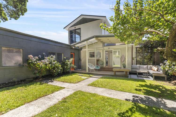 318 Queens Drive Lyall Bay_15