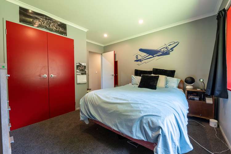 30 Matua Grove Otatara_16