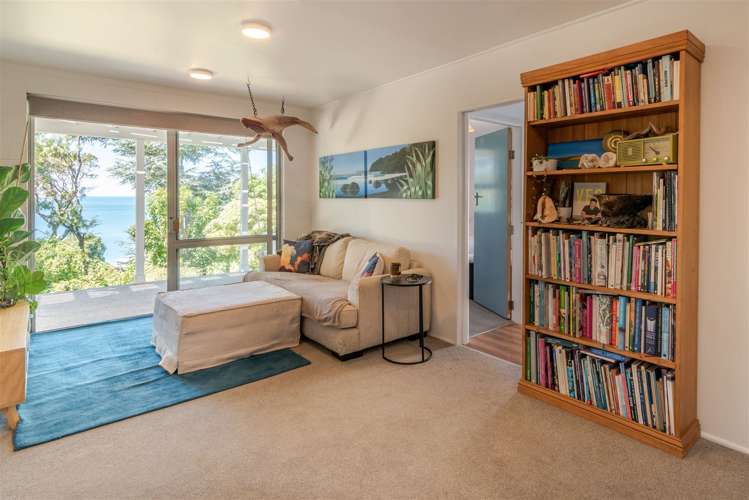 4 Whareora Terrace Wainui_14