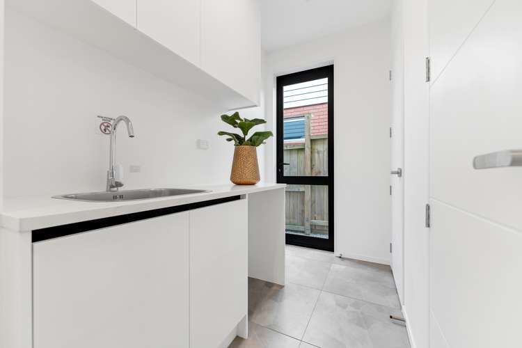 7 Rashni Road Flat Bush_17