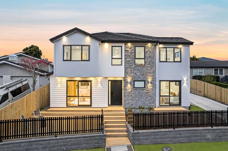 1/19 Maugham Drive Bucklands Beach_1
