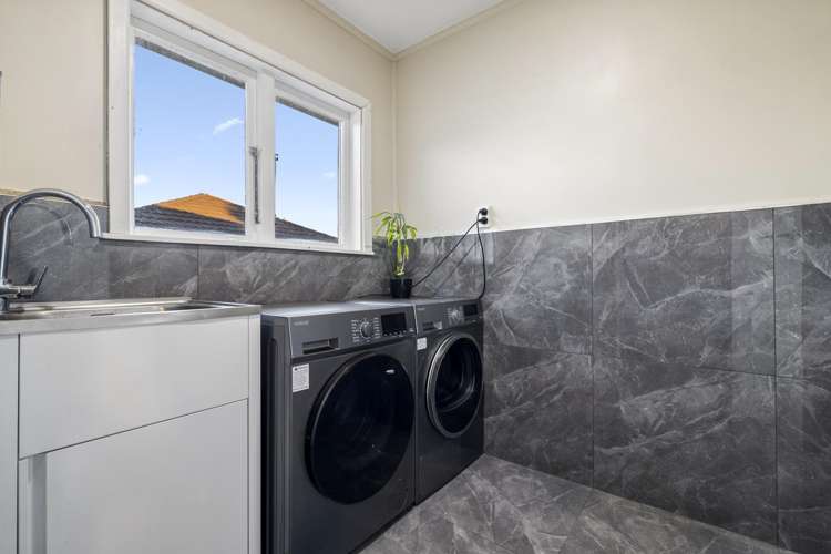 8 Landscape Road Pukekohe_13