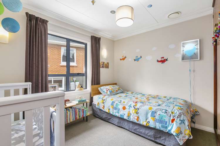 22 Koremata Street Green Island_11