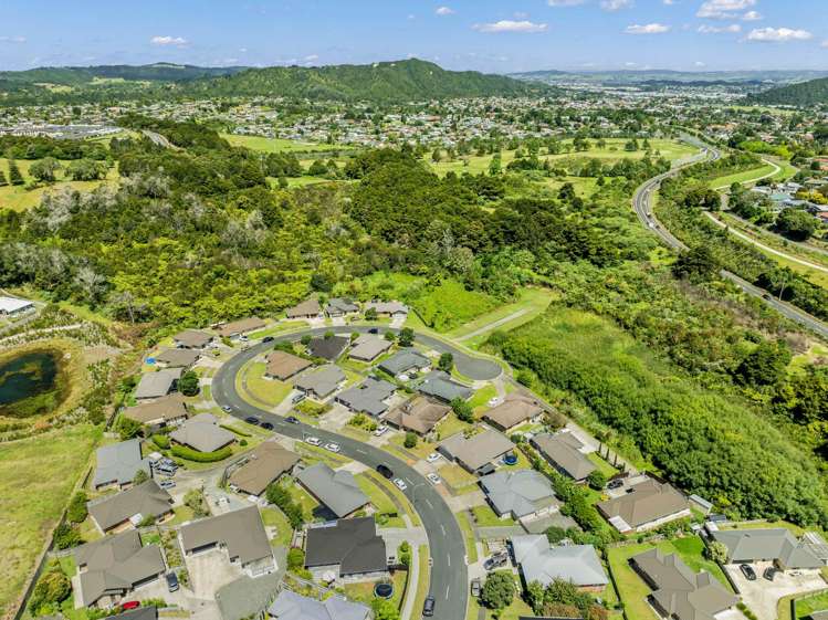 77 Ridgeway Drive Te Kamo_27