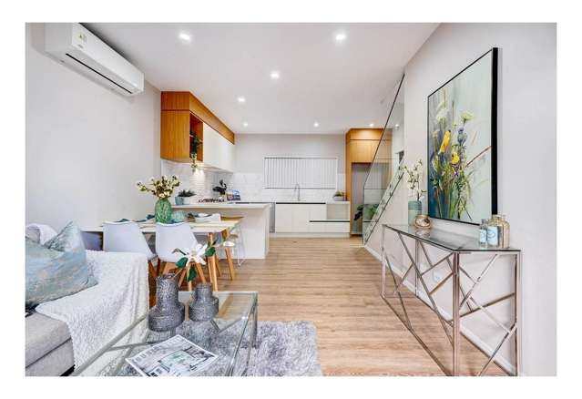 Beautifully Designed Centrally Located Residence