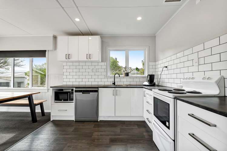 46 Celia Street Stratford_3