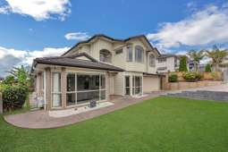 A Timeless Brick & Tile Family Heaven in Gardens!