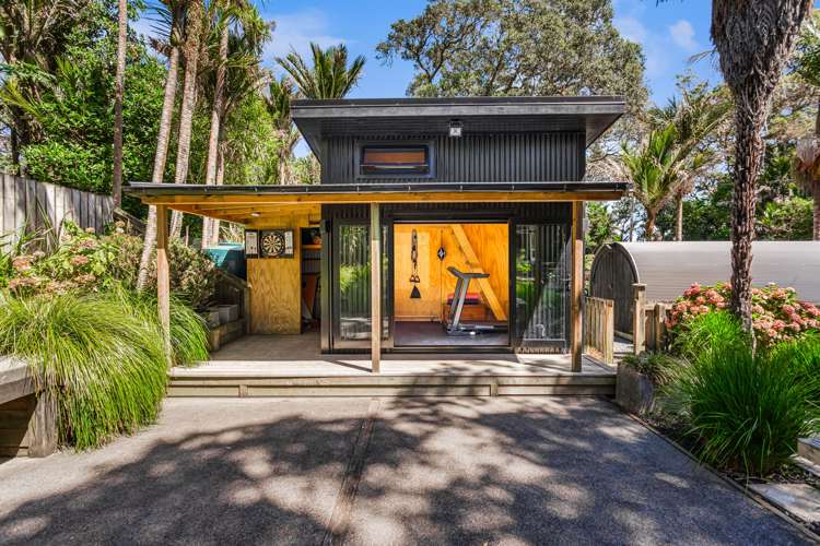 80 Motutara Road Muriwai_16