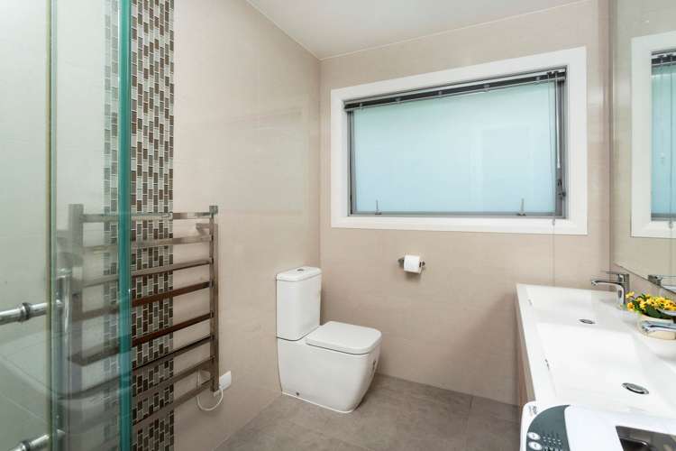 11 Walter Crescent Silverdale_19