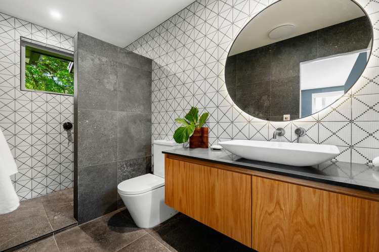 25 Erskine Street Dalefield/Wakatipu Basin_37