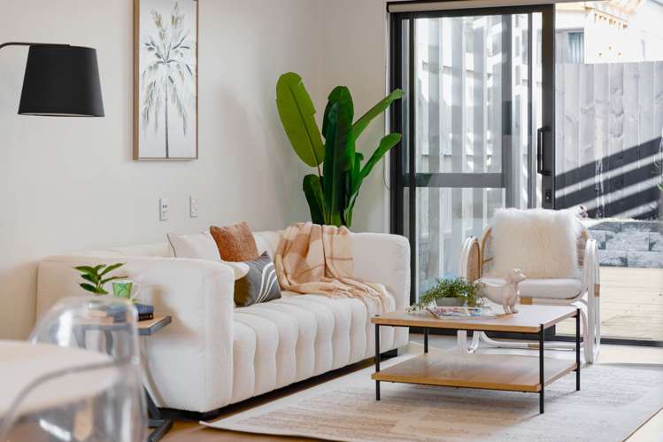 25 Paretao Street_5