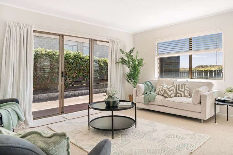 914a Papamoa Beach Road Papamoa_2