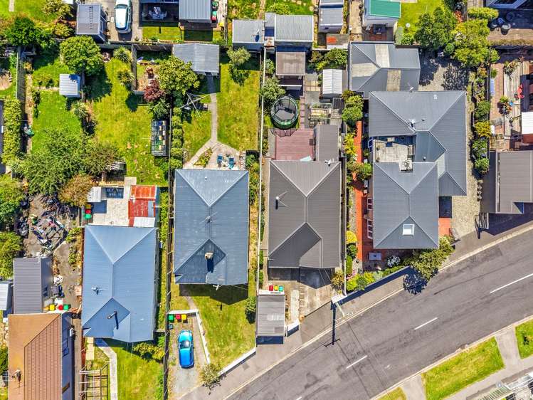 8 Hargest Crescent Saint Kilda_32