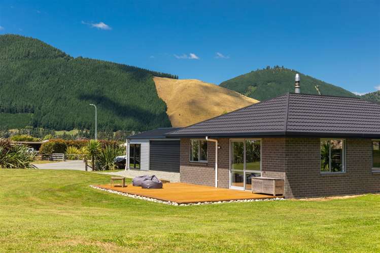 18 Robertson Mill Place Rai Valley_5