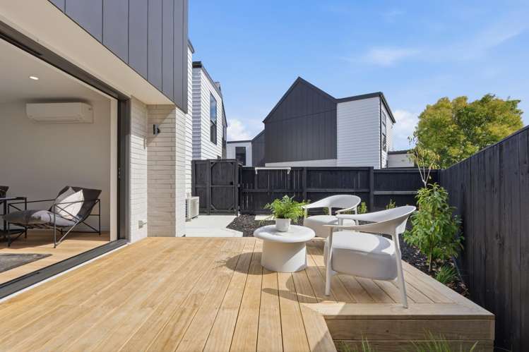 3/6A View Road Glenfield_36