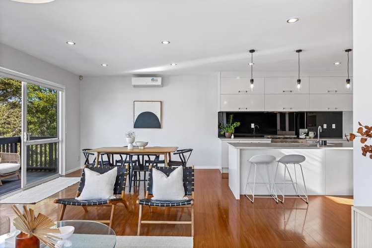 19B Duncan Avenue_3