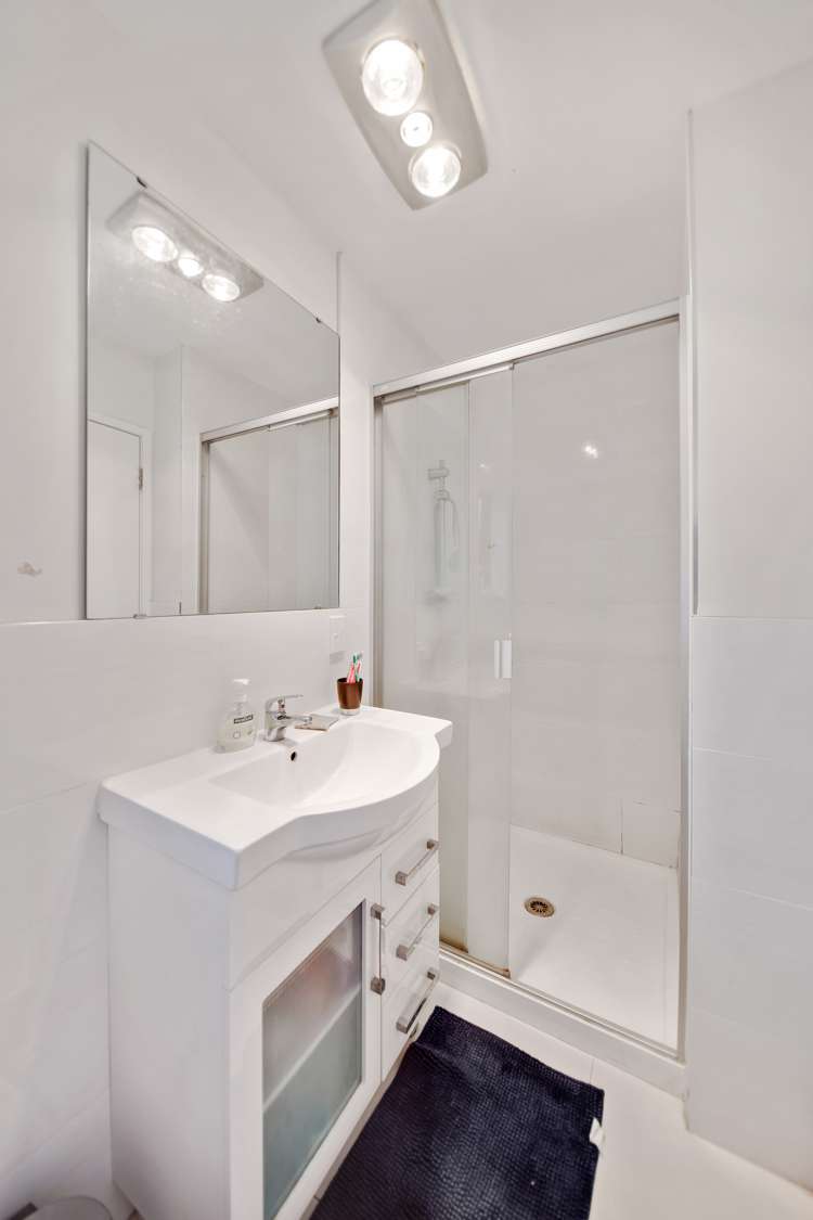 33a Graeme Avenue Mangere East_19