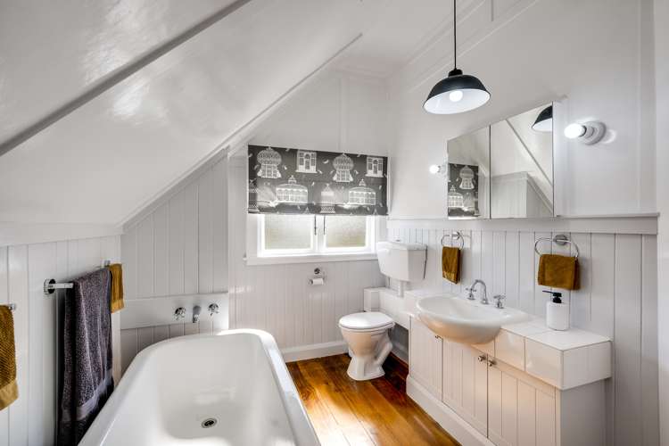 53 Napier Terrace Hospital Hill_13