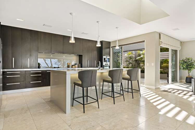 17 Calder Place Wai O Taiki Bay_15