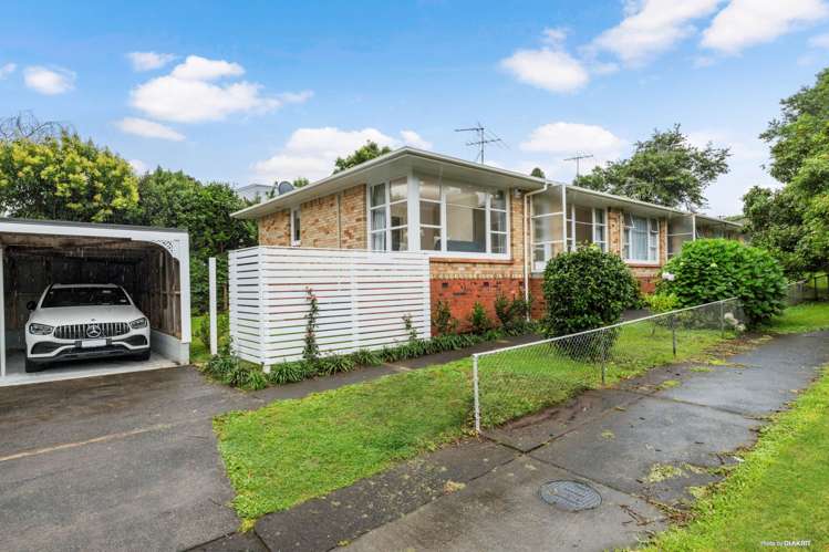 3/10 Mears Place_0