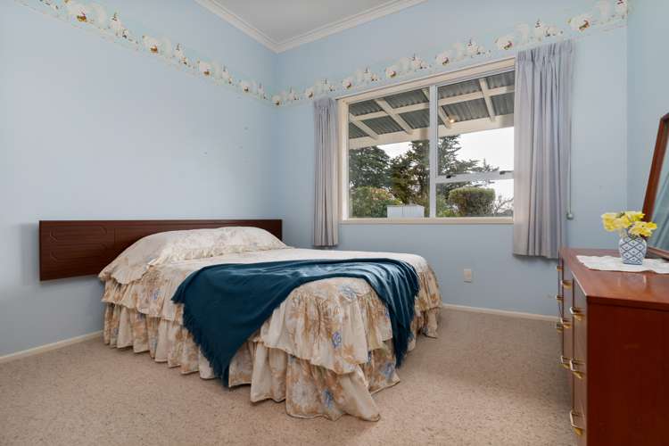 121 Chester Road Carterton_11