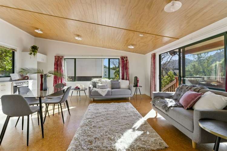 15 Robinson Road The Brook_8