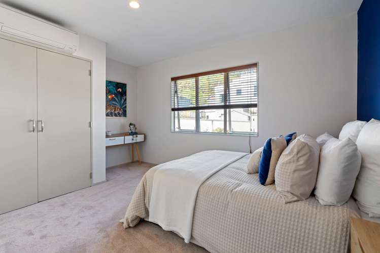 68 Downing Street Crofton Downs_11