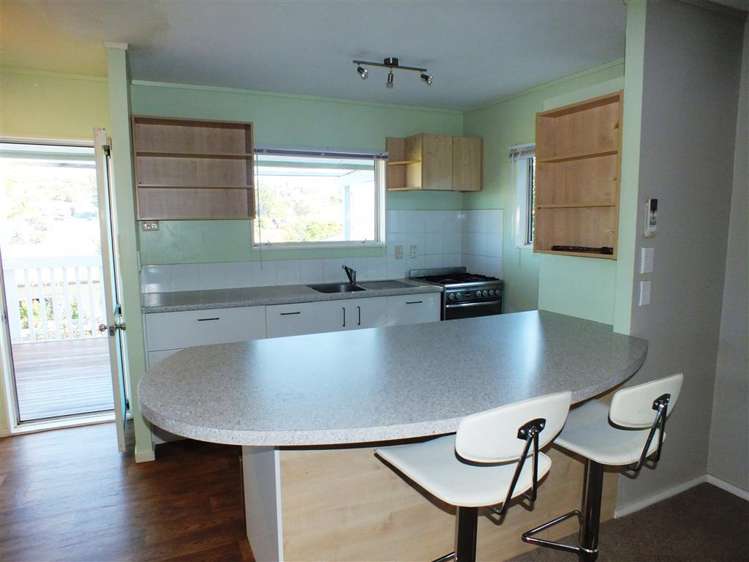 64 D'Oyly Drive Stanmore Bay_2