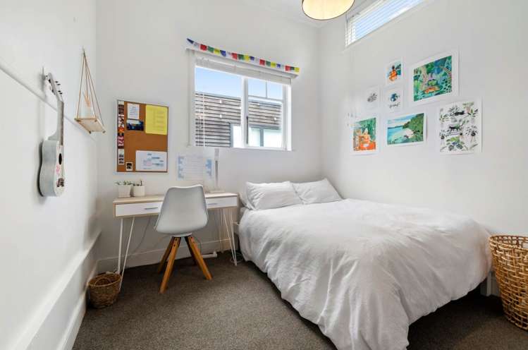 12 Royal Terrace Sandringham_17