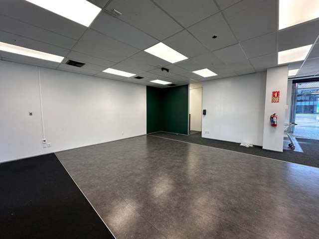2 Osterley Way, Manukau City Centre_3