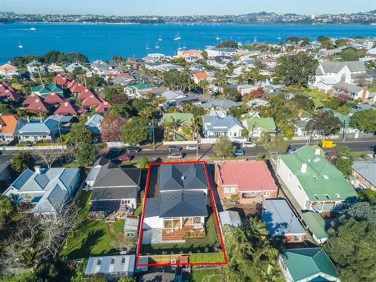 15 Domain Street Devonport_16